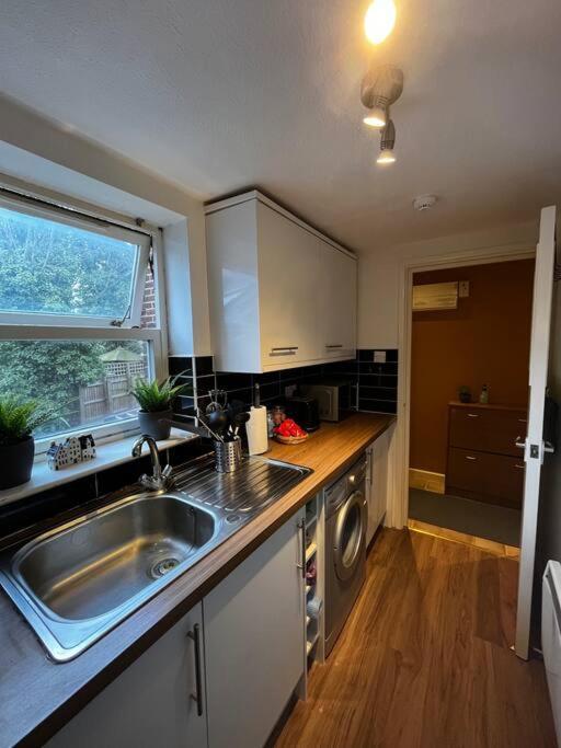 Exclusive Flat In Oxford Centre With Ac Apartment Bagian luar foto